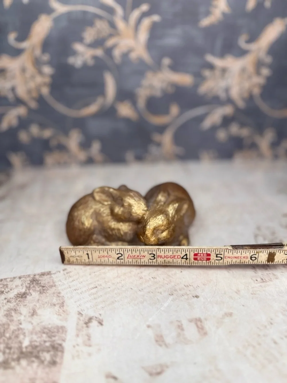 Vintage Gold Bunny Rabbits Figurine Pair Resin Decor Atlanta Ind